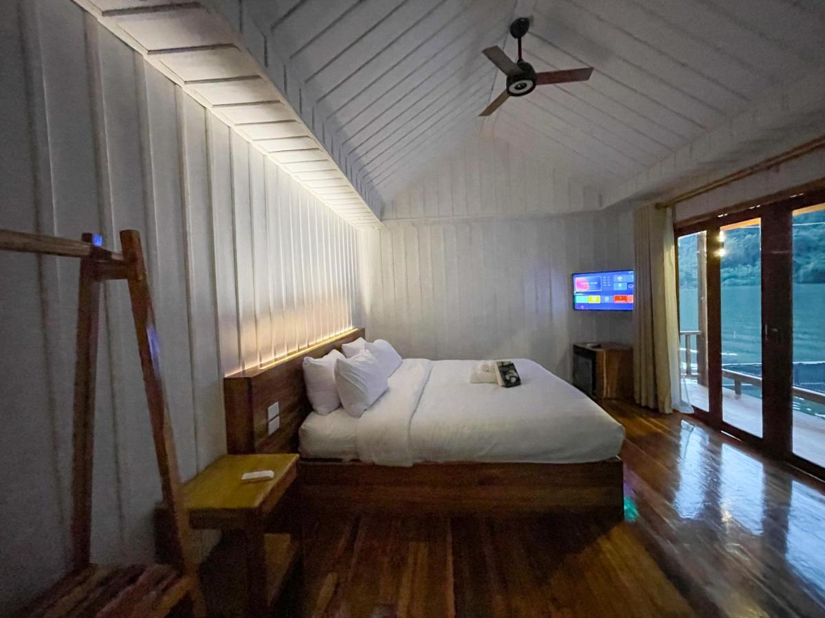 Готель Nongkhiaw The Float House Екстер'єр фото