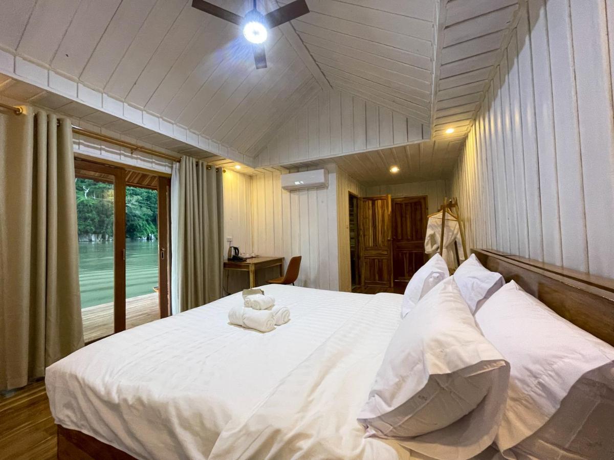 Готель Nongkhiaw The Float House Екстер'єр фото